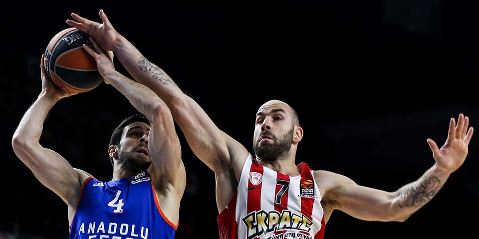 Olympiacos - Anadolu Efes Serisi