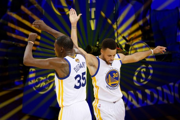 Makinenin yeni sürümü 2017-2018 model Warriors Golden State Warriors