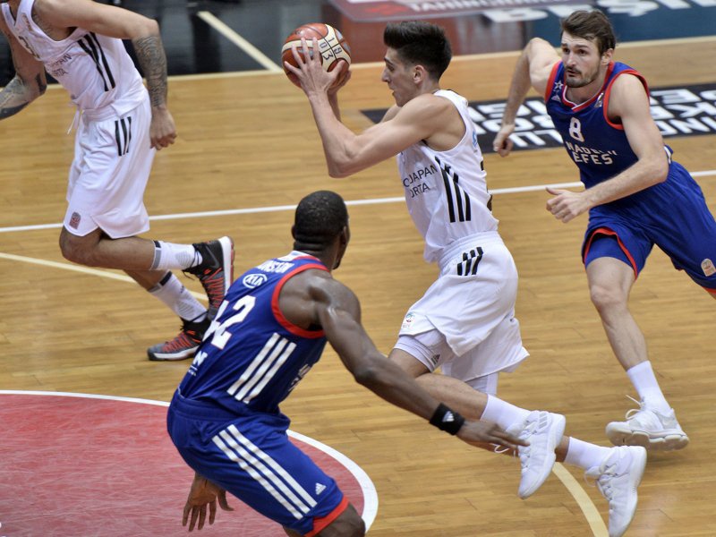 Beşiktaş Sompo Japan Evinde Anadolu Efes'i Devirdi