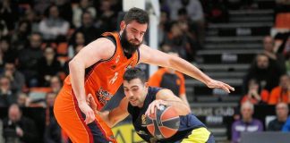 Fenerbahçe, Valencia’ya Şans Tanımadı Fenerbahçe, Valencia'ya Şans Tanımadı