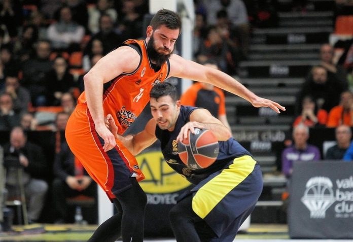 fenerbahce-valenciaya-sans-tanimadi Fenerbahçe, Valencia'ya Şans Tanımadı