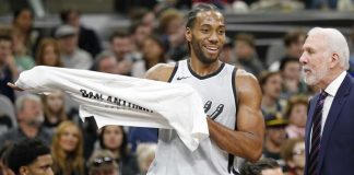 Kawhi Leonard Sahalara Geri Dönüyor Kawhi Leonard Sahalara Geri Dönüyor