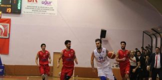 Efespor Oyuncularını Mağdur Bıraktı Aydın Efespor