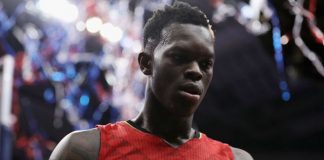 Schröder Takas Masasında Atlanta Hawks