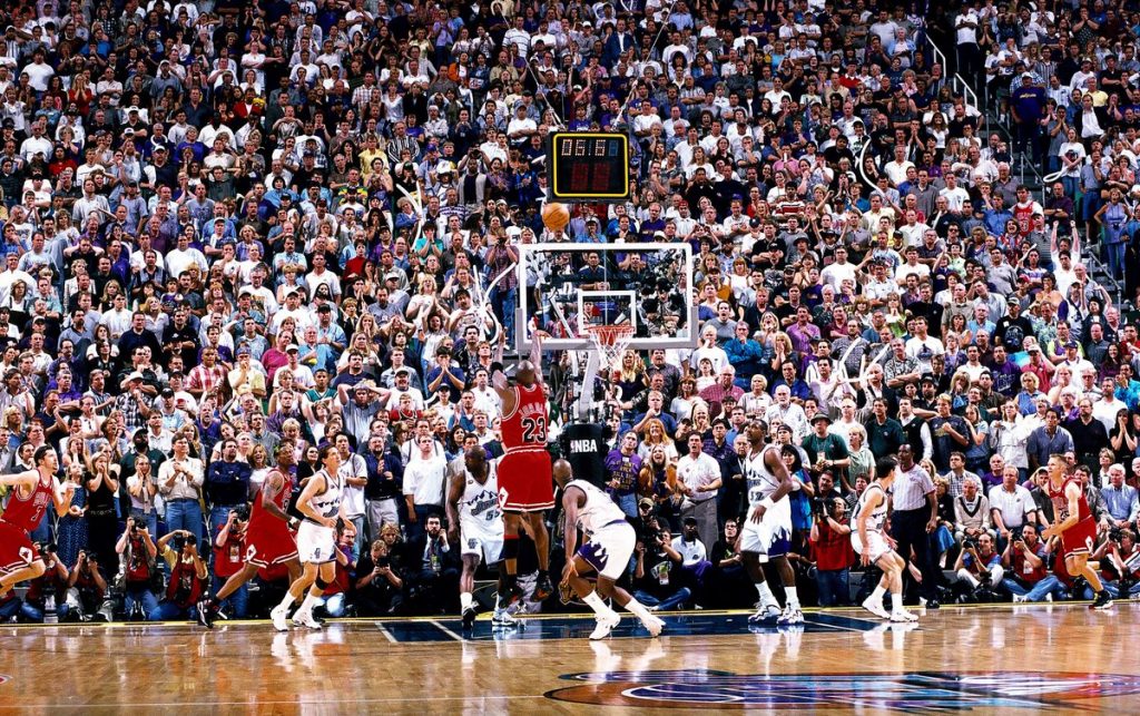 Michael Jordan'ın Bulls Formasıyla Attığı Son Şut: The Shot!