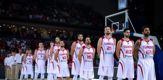 12 Dev Adam İsveç’i Sahadan Sildi 12 Dev Adam