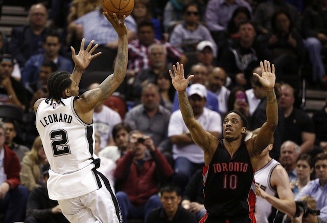 Kawhi Raptors’a, DeRozan Spurs’e!