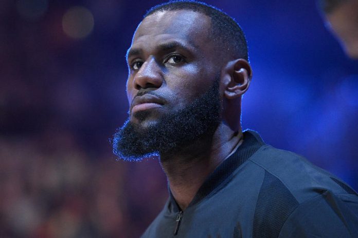 LeBron Tarihin En İyisi! LeBron James