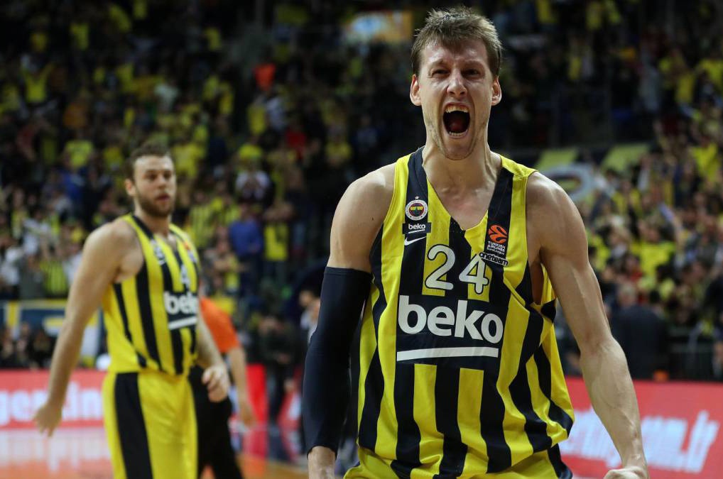 Vesely’ye Bir de Hakem Gözünden Bakın