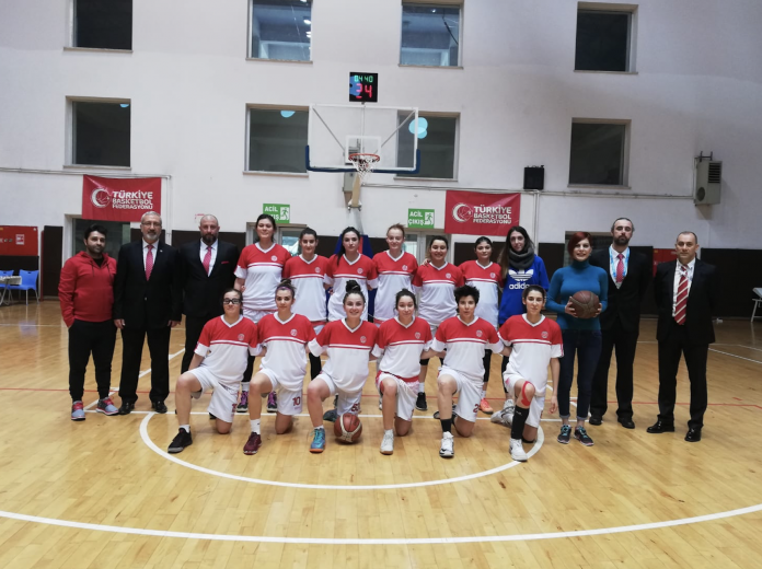 kucukcekmece-basketbolda-degisim-basladi Küçükçekmece Basketbol’da Değişim Başladı