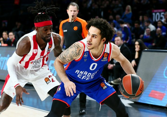 shane-larkin-anadolu-efes-istanbul-eb18