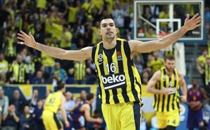 Kostas Sloukas Kararını Verdi