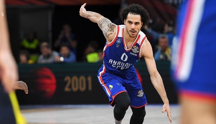 Larkin Anadolu Efes'te mi Kalıyor?
