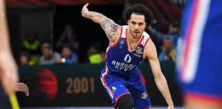 Larkin Anadolu Efes’te mi Kalıyor? Larkin Anadolu Efes'te mi Kalıyor?