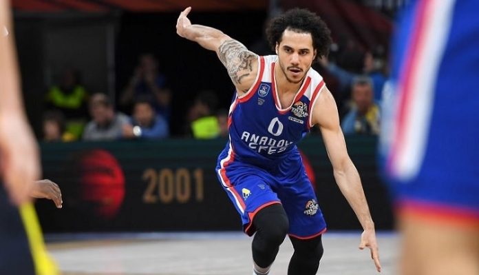 Larkin Anadolu Efes'te mi Kalıyor Larkin Anadolu Efes'te mi Kalıyor?
