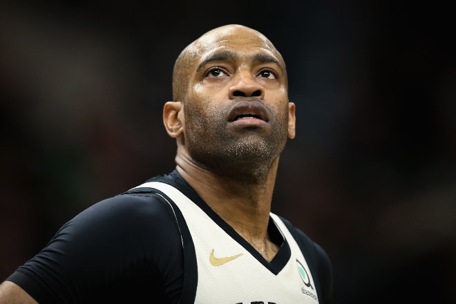 Vince Carter Toronto'ya Dönme İhtimalini Değerlendirdi!