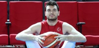 Yiğit Arslan: “Galatasaray’ı hak ettiği yerlere tekrar getirmek istiyoruz”(Özel Röportaj) Yiğit Arslan Galatasaray'ı hak ettiği yerlere, tekrar getirmek istiyoruz(Özel Röportaj)