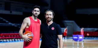 Fenerbahçe Beko’ya Yeni Doktor Fenerbahçe Beko'ya Yeni Doktor