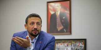 Hidayet Türkoğlu: “Larkin, çok beğendiğim bir oyuncu” Hidayet Türkoğlu: "Larkin, çok beğendiğim bir oyuncu"
