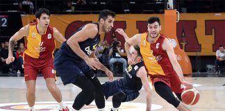 Derbide Cimbom Güldü; Fener Beklenenin Altında Kaldı