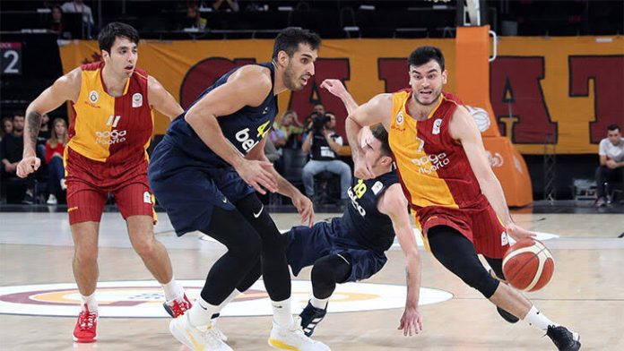 Derbide Cimbom Güldü; Fener Beklenenin Altında Kaldı