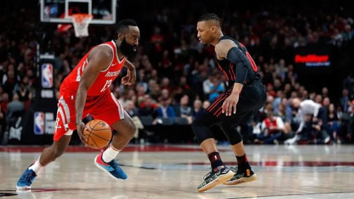 Lillard: "Savunması Zor, Dokunsanız Faul Alıyor"