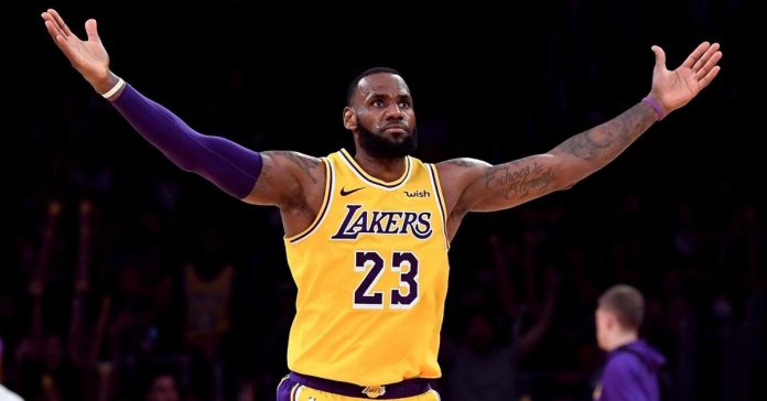 LeBron James Tarih Yazdı / NBA'deki Tüm Takımlara Karşı Triple-Double