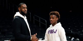 LeBron James Oğlunun Maçlarını İzleyememekten Şikayetçi