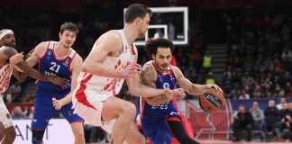 Anadolu Efes Liderliğini Sürdürüyor!