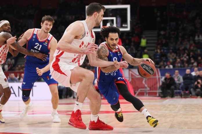 shane-larkin-anadolu-efes-istanbul-eb19