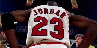 Michael Jordan; Babasının Sır Dolu Vefatı, Kumar Bağımlılığı ve Basketbolu Bırakma Dönemi