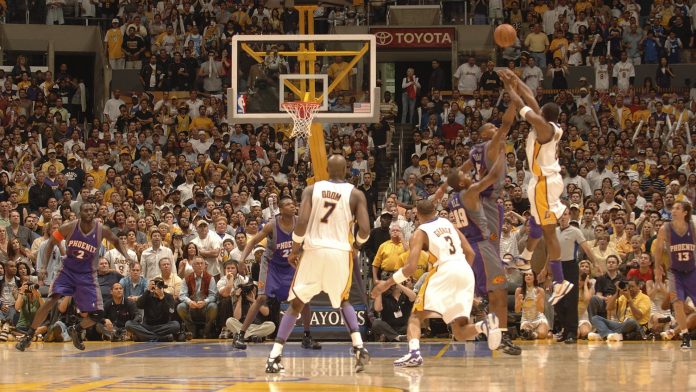 NBA Tarihinin en unutulmaz 5 son saniye basketi