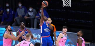 Anadolu Efes vs. Barcelona: Moral