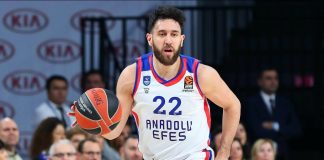 Vasilije Micic Yuvada Kaldı