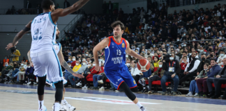 Anadolu Efes’ten Üst Üste 4. Galibiyet