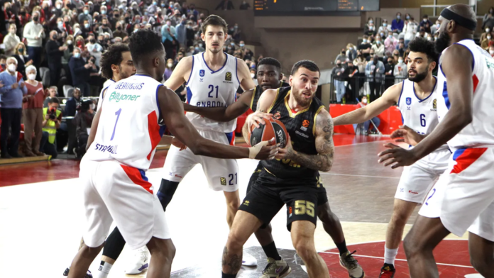 monacoda-tatsiz-gece-as-monaco-anadolu-efes