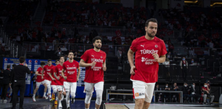 12 Dev Adam ve Türk Basketbolu