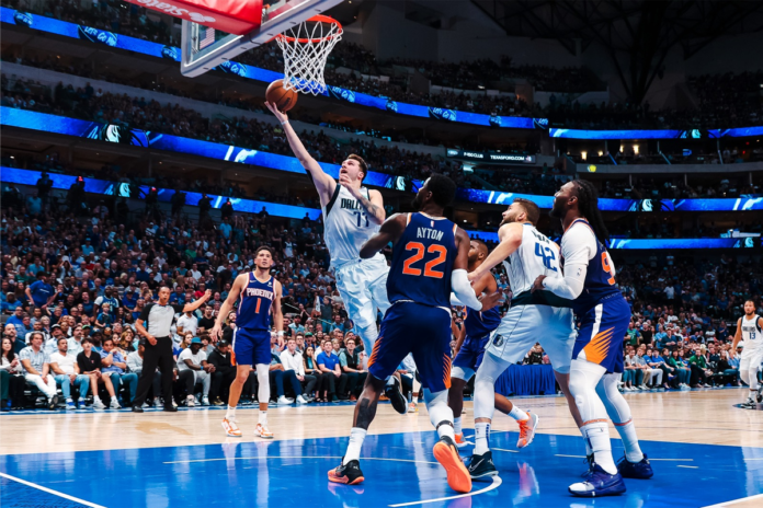 dallas-seride-ilk-galibiyetini-aldi-phoenix-suns-dallas-mavericks