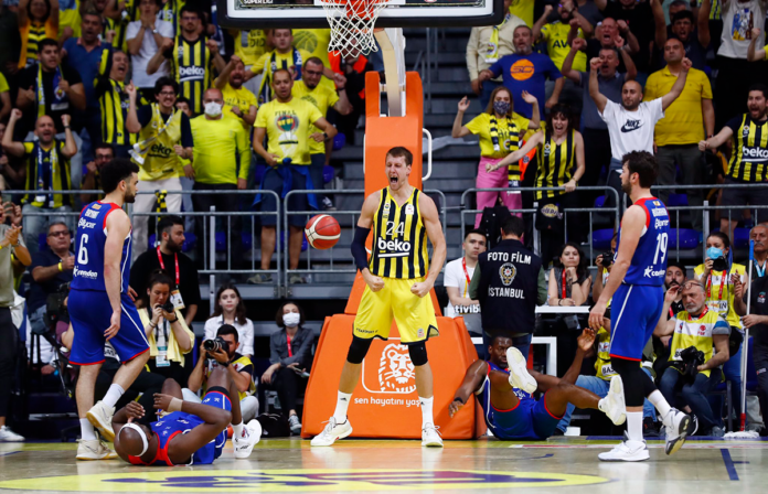 fenerbahce-beko-avantaji-kapti-fenerbahce-beko-anadolu-efes