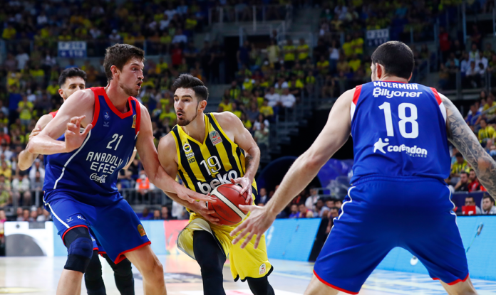 fenerbahce-beko-seriyi-2-0a-getirdi-fenerbahce-beko-anadolu-efes