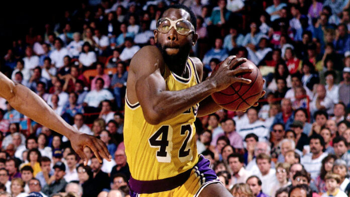 gozluk-veya-lens-kullanan-nba-oyunculari