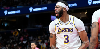 Anthony Davis Sen Eskiye Dön Biz Deliye Dönelim