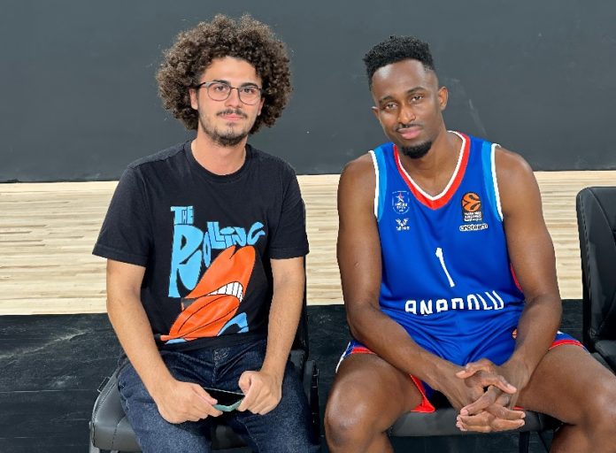 beaubois-larkin-saglikli-oldugu-surece-mvp-adayidir.jpeg Beaubois: "Larkin Sağlıklı Olduğu Sürece MVP Adayıdır."
