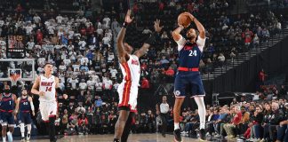 JAMES HARDEN CLİPPERS’I HEAT KARŞISINDA GALİBİYETE TAŞIDI