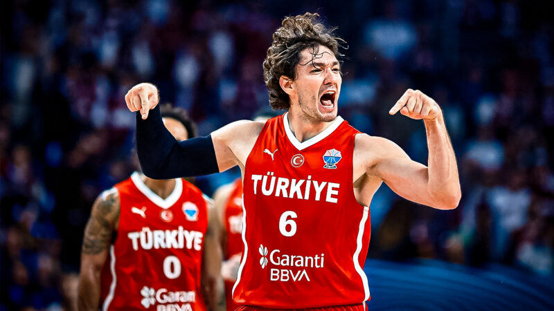 12 Dev Adam’dan Gövde Gösterisi | Türkiye 93-73 Letonya