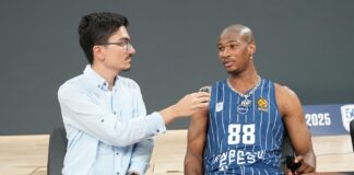 Kai Jones: Avrupa’daki Uzunlarla Rekabete Hazırım. Kai Jones: Avrupa'daki Uzunlarla Rekabete Hazırım.