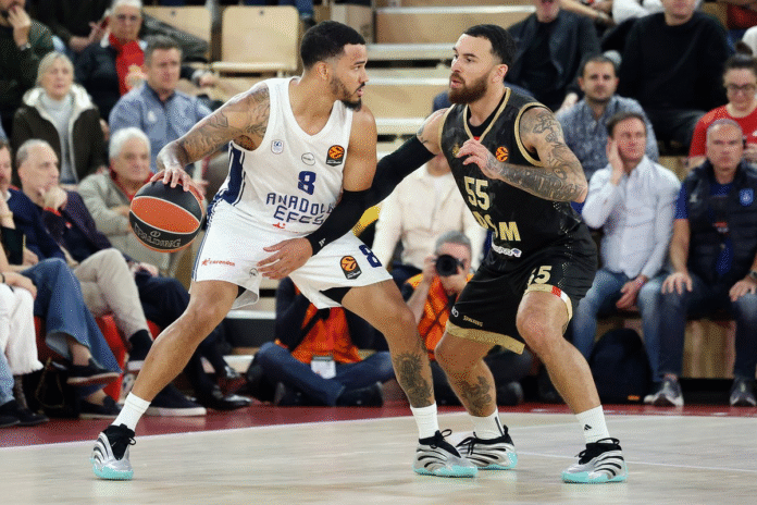 monacoda-kaybolan-ritim-20-dakikalik-anadolu-efes-102-66