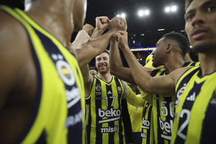 son-sampiyon-fenerbahce-beko-hapoel-tel-avivi-70te-kilitledi 2