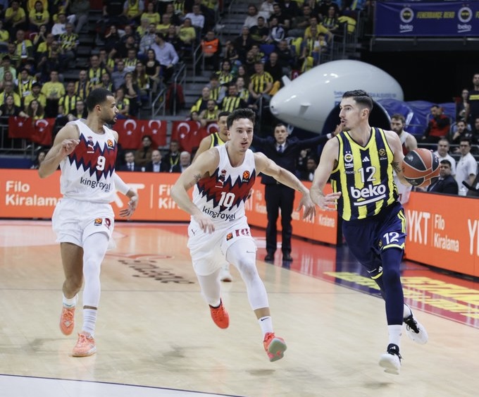 yeni bir maçtan fazlası, bir süreklilik