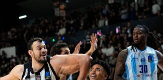 Beşiktaş Gain, EuroCup’ta Çeyrek Finalde! Beşiktaş Gain 91-81 Türk Telekom Beşiktaş Gain, EuroCup'ta Çeyrek Finalde! Beşiktaş Gain 91-81 Türk Telekom
